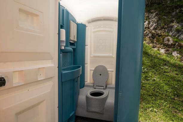 Portable Toilet Options We Offer in Sperry, OK